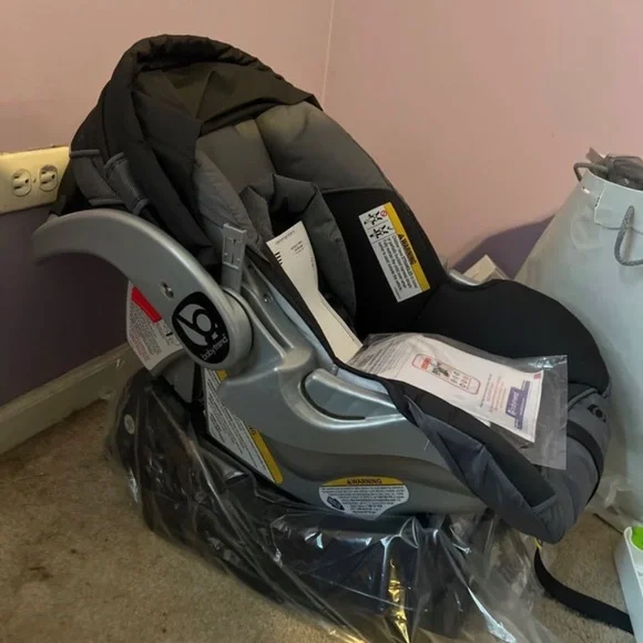 Infant car seat - Picture 5 of 6